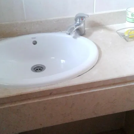 2 Bedrooms Appartement With City View And Balcony At Portimao 1 Km Away From The Beach Διαμέρισμα Portimão